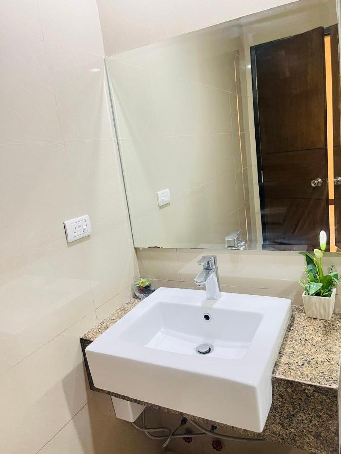 Mactan Newtown Beach Condo Lapu-Lapu City Kültér fotó